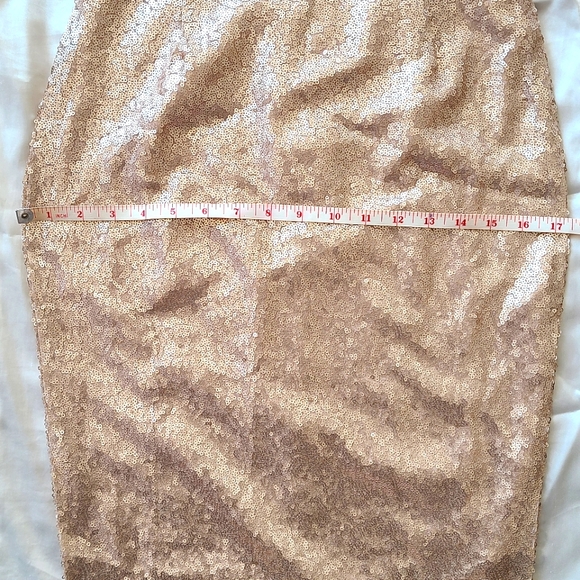 Showpo Champagne Sequin Midi Dress NWT - Picture 8 of 8